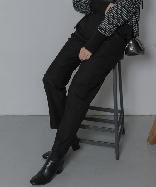 URBAN RESEARCH Sonny Label（アーバンリサーチサニーレーベル）の「TRカラーストレートパンツ（その他パンツ・レディース・ブルー/ブラック/ピンク・36/38）」の5枚目の写真