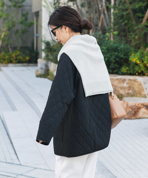 URBAN RESEARCH DOORS（アーバンリサーチドアーズ）の「『撥水』カポックキルトミドルジャケット（その他アウター・レディース・IVORY/GREIGE/BLACK・Free）」の22枚目の写真