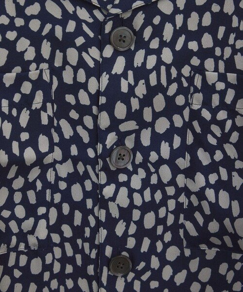 ADAM ET ROPE'(アダムエロペ)の「【BANANATIME(バナナタイム)】CROPPED HAWAIIAN SHIRT / クロップドハワイアンシャツ(シャツ/ブラウス・レディース・キナリ系/ネイビー系・S)」の15枚目の写真