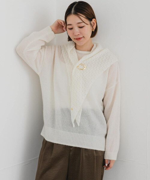 URBAN RESEARCH ROSSO（アーバンリサーチロッソ）の「F by ROSSO　ヘアリーニットプルオーバー+ニットスカーフ（ニット/セーター・レディース・OFF WHITE/BEIGE/GRAY・FREE）」の5枚目の写真