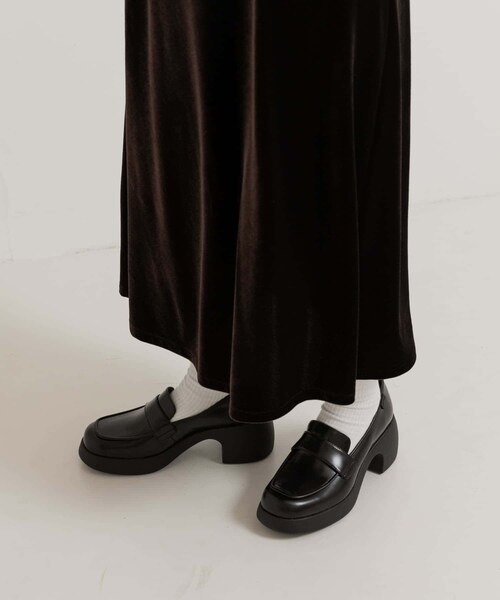 THE GOODLAND MARKET（ザグッドランドマーケット）の「CAMPER　Thelma（ローファー・レディース・10.BLACK/13.OFF・37/38/39）」の12枚目の写真