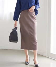 nissen | 大きいサイズなめらか桃起毛フェイクスエードポンチタイトスカート（ゆったりヒップ）(スカート)