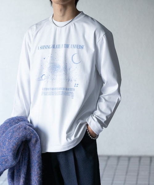 SENSE OF PLACE by URBAN RESEARCH(センスオブプレイスバイアーバンリサーチ)の「Galaxy Graphic Long-Sleeve T-shirts(Tシャツ/カットソー・メンズ・WHITE/BLACK/L.GRAY・M/L)」の1枚目の写真