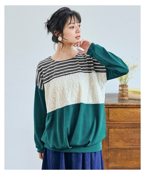 nissen（ニッセン）の「＜大きいサイズ＞レース使い配色裾タックニットソープルオーバー（Tシャツ/カットソー・レディース・ベージュ/ブルーグリーン/チャコール・L/LL/3L/4L/5L/6L/8L/10L）」の5枚目の写真