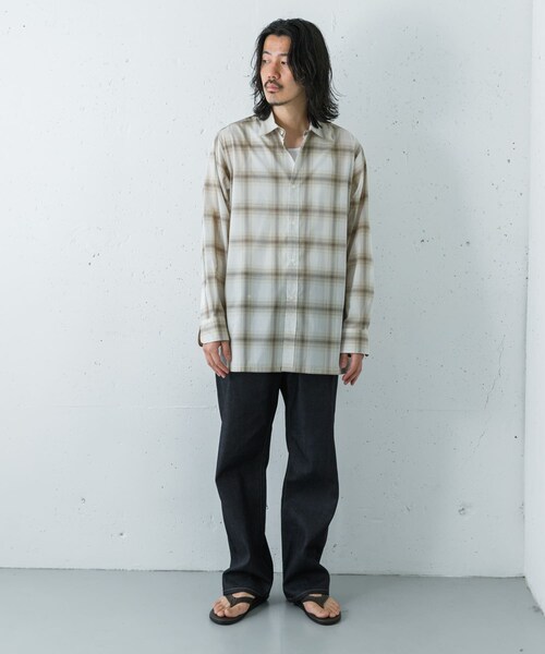 URBAN RESEARCH(アーバンリサーチ)の「SHEER CH SQUARE CUT SHIRTS(シャツ/ブラウス・メンズ・IVORY/BLACK/GREEN・M/L)」の15枚目の写真