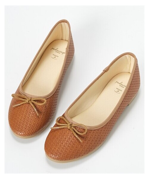 nissen（ニッセン）の「【ゆったり幅広】やわらかバレエシューズ（低反発中敷）（ワイズ４Ｅ）（バレエシューズ・メンズ・黒(スエード調)/グレー(スエード調)/ネイビー(スエード調)/レオパード(スエード調)/オーク(スエード調)/【移行済】バイオレット(スエード調)/ブラウン(クロコ型押し)/【移行済】チェック柄/【移行済】ツイード/黒(キルティング柄)/黒(スムース)/シャンパンゴールド(グリッター)/黒(エナメル調)/グレージュ(エナメル調)/ネイビーデニム/シルバー(グリッター)/【移行済】ラベンダー(スエード調)/赤(エナメル調)/【移行済】グレーヘンプ(生地)/ベージュ(パイソン柄)/ホワイト(スムース)/キャメル(メッシュ型押し)/イエロー(スムース)/【移行済】オーク(スムース)/【移行済】ラベンダー(スムース)/ピスタチオ(スエード調)/ライトベージュクロコ/チョコブラウン(スエード調)/オレンジ(スエード調)/黒(クロコ型押し)/ブラウン(チェック柄)/ホワイト(エナメル調)/シルバー/アイボリーキルティング/黒(ラメツイード調)・M=23.0~23.5cm/4E/L=24.0~24.5cm/4E/LL=25.0~25.5cm/4E/3L=26.0~26.5cm/4E）」の15枚目の写真