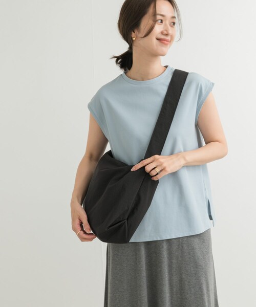 URBAN RESEARCH DOORS（アーバンリサーチドアーズ）の「ウォッシャブルショルダーバッグ（ショルダーバッグ・レディース・BLACK/IVORY・one）」の2枚目の写真