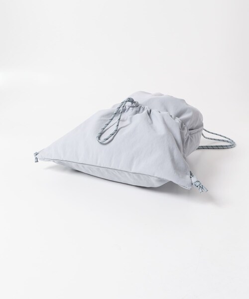 SMELLY（スメリー）の「ドロストポケットナップサック（バックパック/リュック・レディース・BLK/GRY・-）」の22枚目の写真