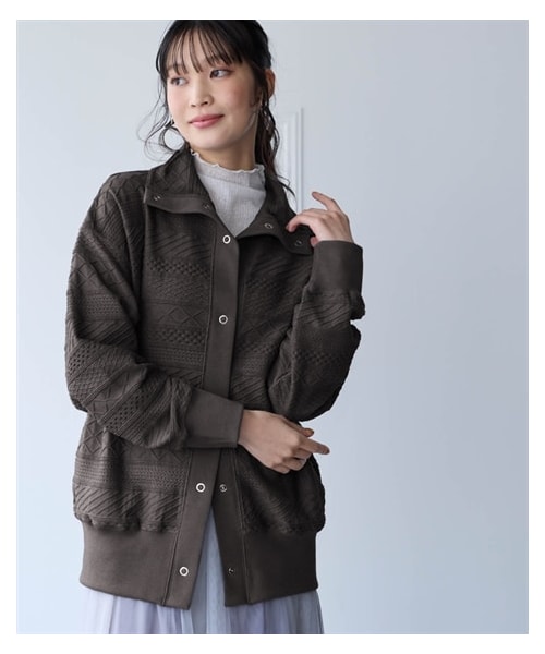 nissen（ニッセン）の「コットンブレンドニットライクジャガードスタンドカラーゆるスエットブルゾン＜大きいサイズ有＞（カーディガン/ボレロ・レディース・グレーベージュ/カーキ/チャコールグレー・S/M/L/LL/3L/4L/5L/6L/8L/10L）」の13枚目の写真