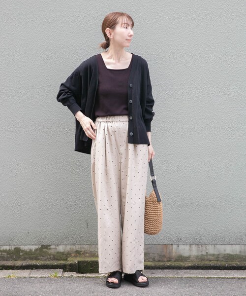 ITEMS URBANRESEARCH(アイテムズ アーバンリサーチ)の「『洗濯可』2WAYニットタンクトップ(ニット/セーター・レディース・OFF/GRN/BLK/BRN/BRD・Free)」の17枚目の写真