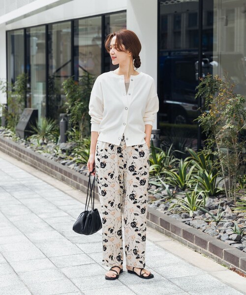 URBAN RESEARCH DOORS（アーバンリサーチドアーズ）の「ライトタックフライスカーディガン（カーディガン/ボレロ・レディース・NATURAL/L.BLUE/CHARCOAL・Free）」の17枚目の写真