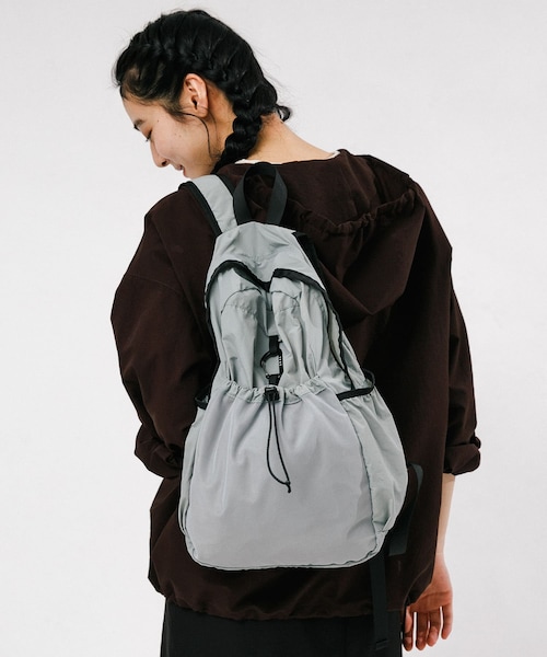 EKAL(エカル)の「EASY DAYPACK(バックパック/リュック・レディース・ブラック/ベージュ/ブルー・One)」の19枚目の写真