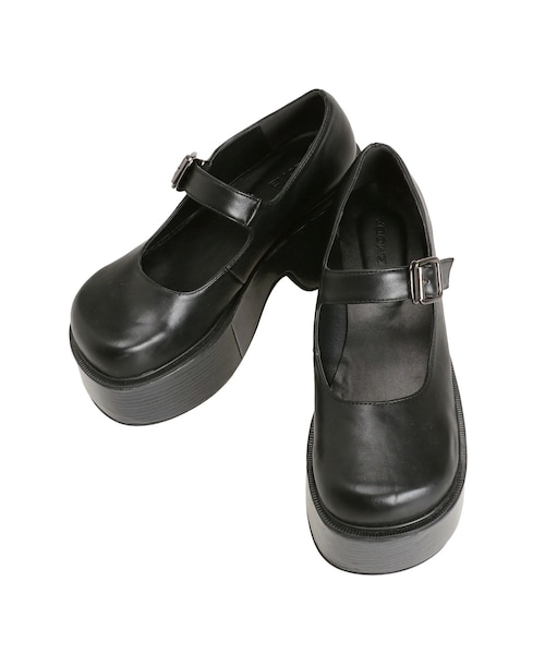 EMODA（エモダ）の「チャンキーメリージェーンシューズ（パンプス・レディース・アイボリー/ブラック・S/M/L）」の4枚目の写真