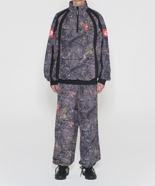 URBAN RESEARCH（アーバンリサーチ）の「LOTTO　STRETCH HALF ZIP BLOUSON（ブルゾン・メンズ・BLACK/CAMO・M/L/XL/XXL）」の11枚目の写真