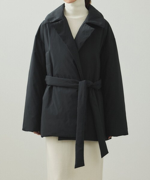 ADAM ET ROPE'（アダムエロペ）の「【EMOELLE】ライトダウンコート（ダウンジャケット/コート・レディース・ブラック/キナリ系・F）」の8枚目の写真