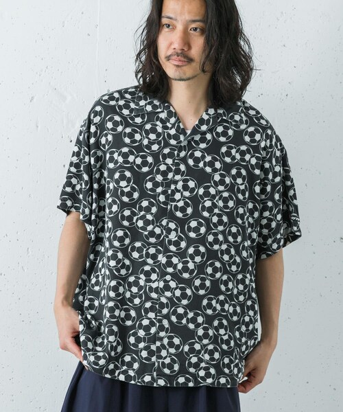 URBAN RESEARCH(アーバンリサーチ)の「LOTTO SOCCER BALL PRINT SHIRTS(シャツ/ブラウス・メンズ・WHITE/BLACK・M/L/XL/XXL)」の17枚目の写真