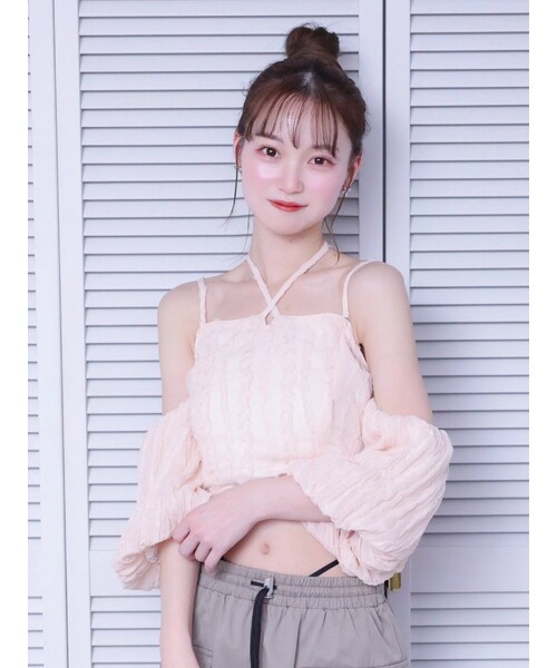 EATME（イートミー）の「バルーンスリーブオフショルダーブラウス（シャツ/ブラウス・レディース・アイボリー/ピンク/ブラック・F）」の20枚目の写真