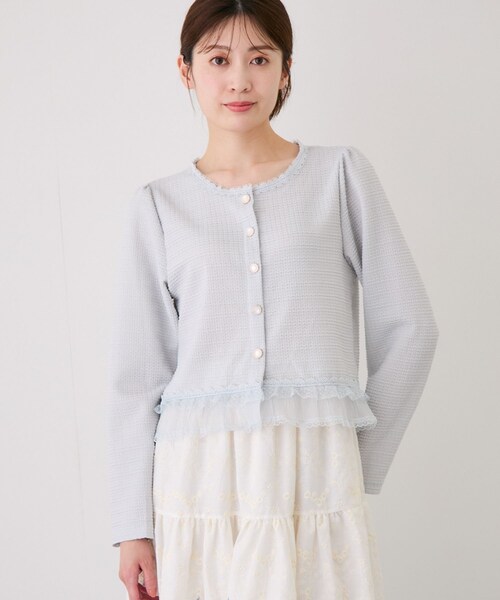 Jayro(ジャイロ)の「レースフリルヘムニットジャケット(ノーカラージャケット・レディース・ホワイト系/ライトグリーン/サックス・F)」の18枚目の写真