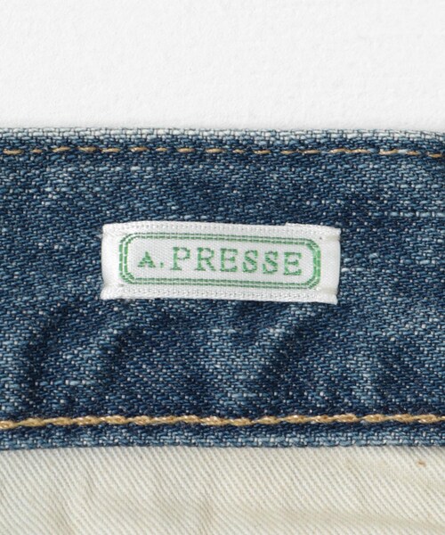 URBAN RESEARCH(アーバンリサーチ)の「A PRESSE Washed Denim Pants E(デニムパンツ・メンズ・BLEACH・30/27/32/27/34/27/36/27)」の12枚目の写真