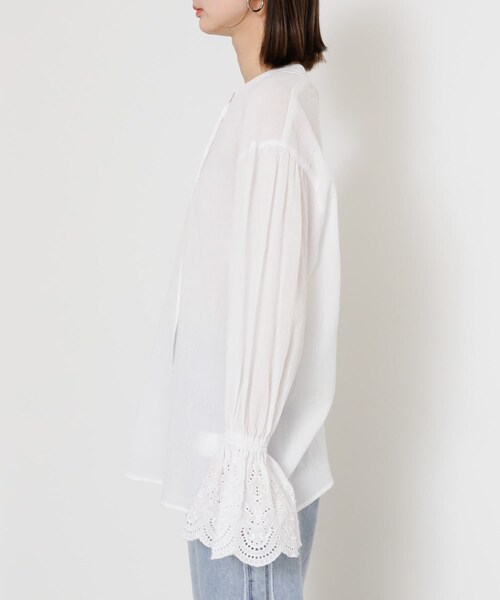 SENSE OF PLACE by URBAN RESEARCH(センスオブプレイスバイアーバンリサーチ)の「スカラップレースヨウリュウブラウス(シャツ/ブラウス・レディース・BLACK/OFF WHITE/CORAL・one)」の5枚目の写真