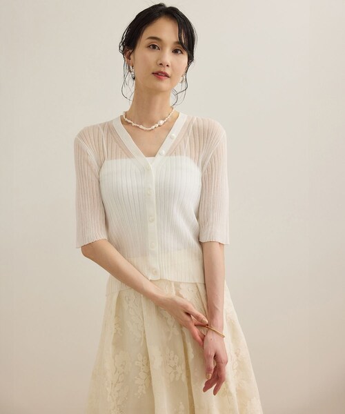 ROPE'（ロペ）の「シアーリブカーディガン/洗える（カーディガン/ボレロ・レディース・ブラック/ホワイト/ピンク・F）」の13枚目の写真