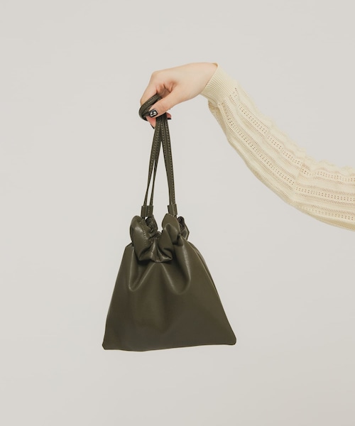 KBF（ケイビーエフ）の「ギャザーデザインミニBAG（ショルダーバッグ・レディース・IVORY/KHAKI/BLACK・One）」の3枚目の写真