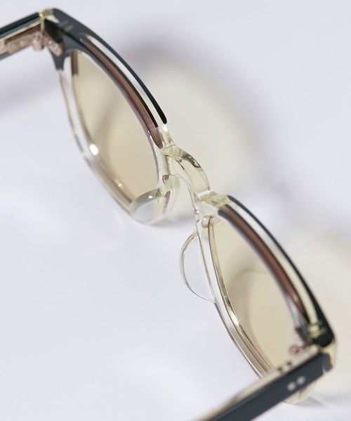 ADAM ET ROPE'(アダムエロペ)の「【EYEVAN】WEBB SQ 47(メガネ・メンズ・イエロー・F)」の5枚目の写真