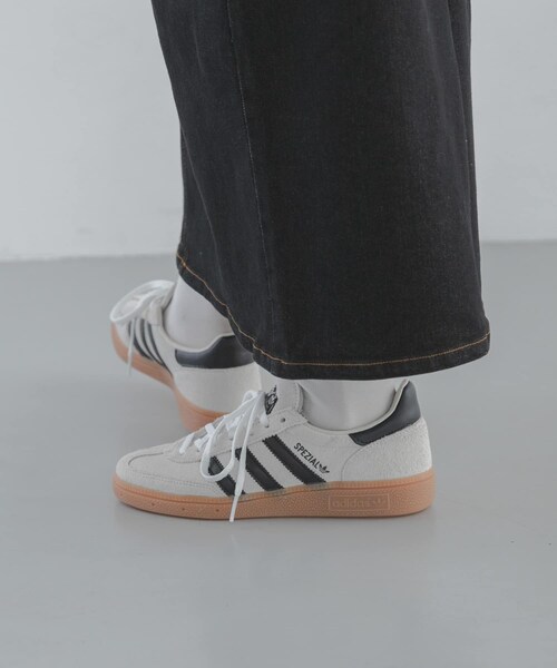 URBAN RESEARCH Sonny Label（アーバンリサーチサニーレーベル）の「adidas　HANDBALL SPEZIAL W（スニーカー・レディース・アルミナ・23/23.5/24/24.5）」の5枚目の写真