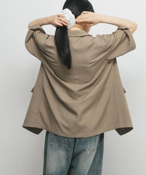 KBF（ケイビーエフ）の「ハーフスリーブルーズジャケット（テーラードジャケット・レディース・CHARCOAL/MOCHA・one）」の21枚目の写真