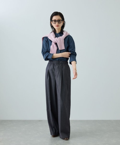 ROPE'（ロペ）の「トリアセツイル ワンタックイージーワイドパンツ(デニムライク)/イージーケア・セットアップ対応（スラックス・レディース・ブラック/ネイビー系・36/38/40）」の16枚目の写真