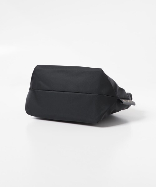 URBAN RESEARCH ROSSO（アーバンリサーチロッソ）の「VIOLA d’ORO　BIANCA　XS（トートバッグ・レディース・BLKBLK/TAUPEBLK/BLKTAUPE/DENIMDENIM/ICEGRAY・XS）」の9枚目の写真