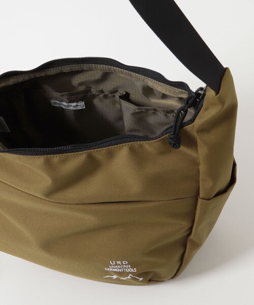 URBAN RESEARCH DOORS(アーバンリサーチドアーズ)の「URD SHOULDER BAG(ショルダーバッグ・メンズ・BLACK/BROWN・-)」の18枚目の写真