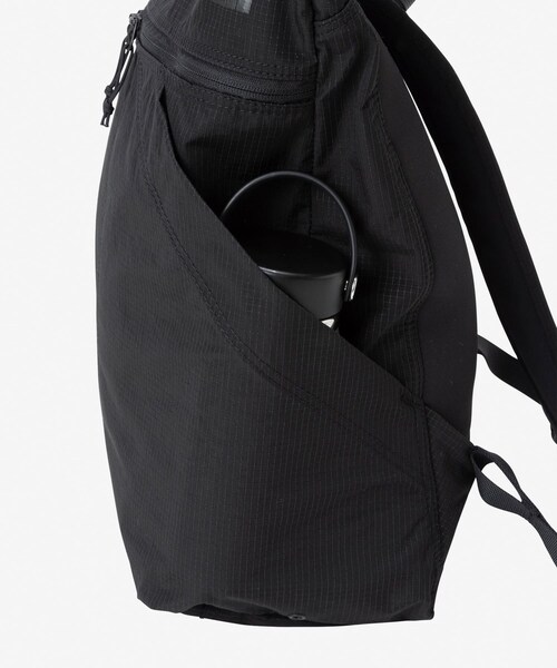 URBAN RESEARCH Sonny Label（アーバンリサーチサニーレーベル）の「THE NORTH FACE　RAFTER BACKPACK SP（バックパック/リュック・メンズ・ブラック/ティングレー・One）」の6枚目の写真