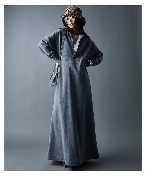 nissen（ニッセン）の「綿100％ハーフジップスウェットマキシワンピース＜大きいサイズ有＞GEVS.（ワンピース・レディース・テラコッタ/杢グレー/黒・M/L/LL/3L/4L/5L/6L/8L/10L）」の2枚目の写真