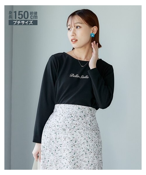 nissen（ニッセン）の「小さいサイズ　カットジョーゼットロゴプリント長袖Tシャツ　低身長さん・小柄女性（Tシャツ/カットソー・レディース・オフベージュ/ブルー/ブラック・PS）」の2枚目の写真