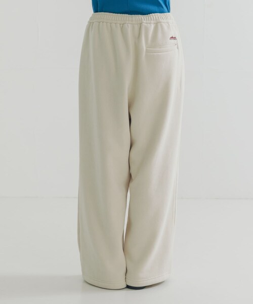 URBAN RESEARCH(アーバンリサーチ)の「『別注』THOUSAND MILE×URBAN RESEARCH KNIT FREECE LONG PANTS(その他パンツ・レディース・OFF WHITE/BORDEAUX/BLACK・M/L)」の5枚目の写真