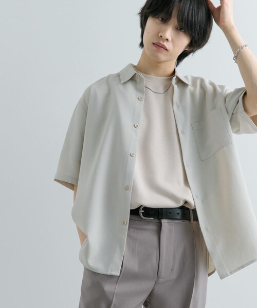 SENSE OF PLACE by URBAN RESEARCH(センスオブプレイスバイアーバンリサーチ)の「『ユニセックス』『UR TECH DRYLUXE』リネンライクシャツ(5分袖)(シャツ/ブラウス・メンズ・GREIGE/CHARCOAL/NAVY/L.BLUE/BROWN/ORANGE・S/M/L)」の7枚目の写真