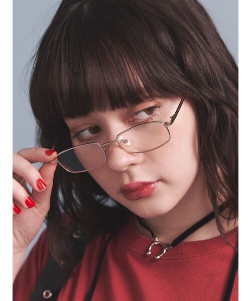 jouetie（ジュエティ）の「スクエアフレームグラス（サングラス・レディース・シルバー/ゴールド・F）」の3枚目の写真