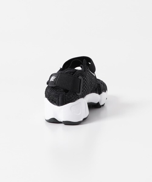 URBAN RESEARCH DOORS(アーバンリサーチドアーズ)の「NIKE ナイキリフト GS/PS BOYS(KIDS)(シューズ小物/雑貨・キッズ・ブラック・18/19/20/21)」の7枚目の写真