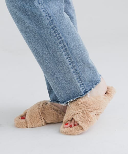 URBAN RESEARCH Sonny Label（アーバンリサーチサニーレーベル）の「クロスファーサンダル（サンダル・レディース・グレー/ベージュ/レッド・S/M/L）」の8枚目の写真