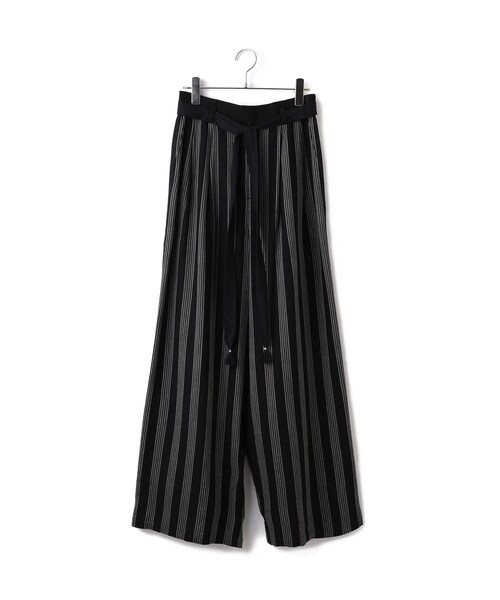 ADAM ET ROPE'(アダムエロペ)の「ストライプイージーパンツ(その他パンツ・レディース・ブラック系/サックス・36/38)」の1枚目の写真