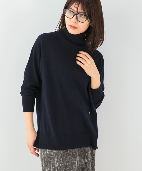 URBAN RESEARCH ROSSO（アーバンリサーチロッソ）の「F by ROSSO　ウォッシャブル抗ピルタートルニット（ニット/セーター・レディース・BEIGE/YELLOW/RED/NAVY・Free）」の15枚目の写真