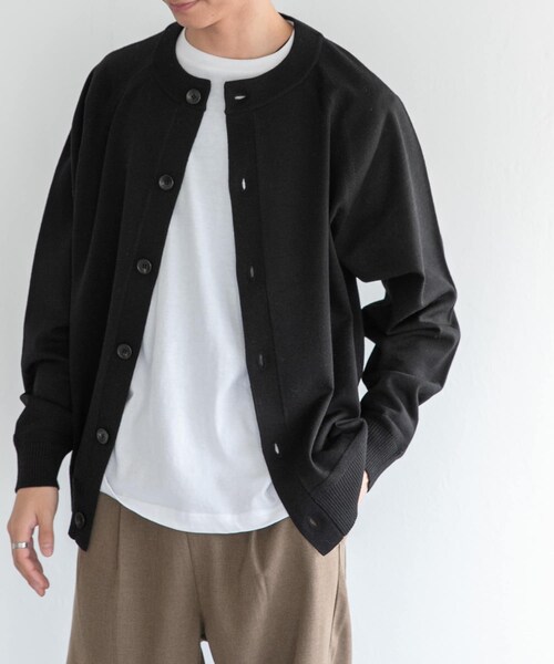 URBAN RESEARCH DOORS（アーバンリサーチドアーズ）の「FORK&SPOON　ウーステッドヤーンクルーネックカーディガン（カーディガン/ボレロ・メンズ・LIGHTGRAY/BLACK/RENGA・4/5）」の6枚目の写真