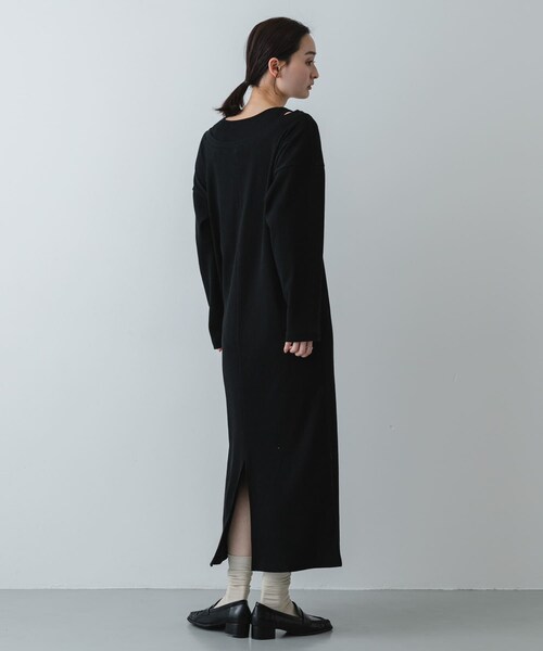 SENSE OF PLACE by URBAN RESEARCH（センスオブプレイスバイアーバンリサーチ）の「レイヤードネックリブワンピース（ワンピース・レディース・OATMEAL/BLACK/CHARCOAL・COMPACT/One）」の8枚目の写真
