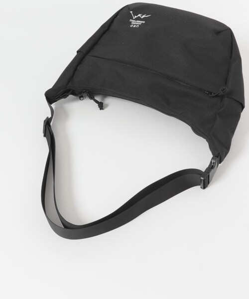 URBAN RESEARCH DOORS（アーバンリサーチドアーズ）の「URD SHOULDER BAG（ショルダーバッグ・メンズ・BLACK/SAGE GRAY・-）」の11枚目の写真