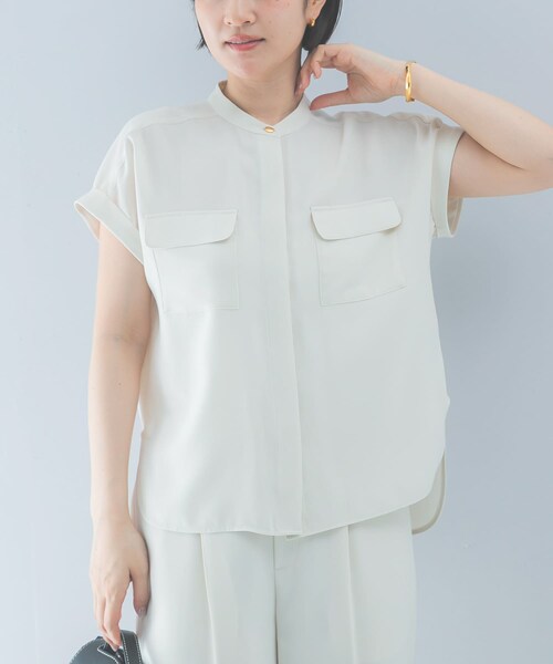URBAN RESEARCH ROSSO（アーバンリサーチロッソ）の「クールタッチ吸水速乾ポケットフレアブラウス（シャツ/ブラウス・レディース・IVORY/D/NAVY・Free）」の5枚目の写真
