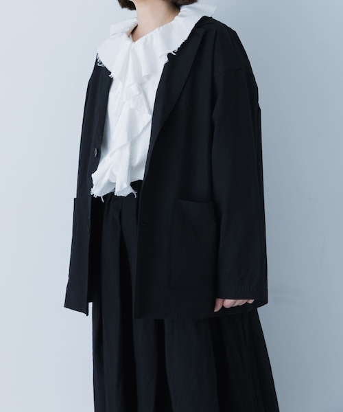 かぐれ(カグレ)の「『ユニセックス』コットンテーラードジャケット(テーラードジャケット・レディース・BEIGE/CHARCOAL/BLACK・1/2)」の1枚目の写真