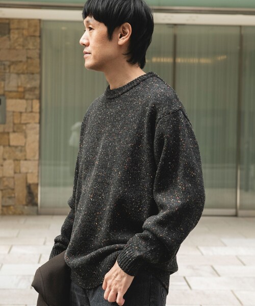 URBAN RESEARCH DOORS（アーバンリサーチドアーズ）の「ウールブレンドネップクルーネックニット（ニット/セーター・メンズ・BEIGE/BROWN/CHARCOAL・M/L）」の16枚目の写真