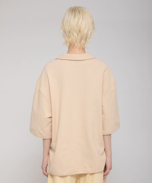 LAATO（ラート）の「open collared tee（Tシャツ/カットソー・レディース・クリーム/モス/スカイ・Free）」の6枚目の写真