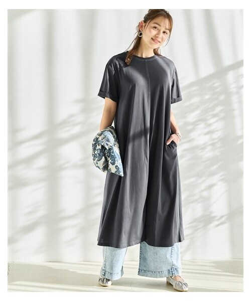 nissen（ニッセン）の「＜大きいサイズ＞【汗染みしにくい】配色ステッチワンピース（ワンピース・レディース・チャコールグレー/オリーブグリーン/黒・L/LL/3L/4L/5L/6L/8L/10L）」の17枚目の写真